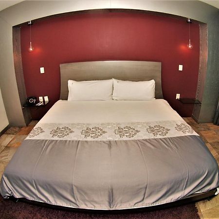 Hotel Vista Hermosa Guadalajara Ngoại thất bức ảnh