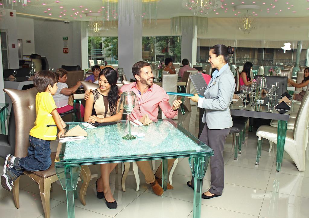 Hotel Vista Hermosa Guadalajara Ngoại thất bức ảnh